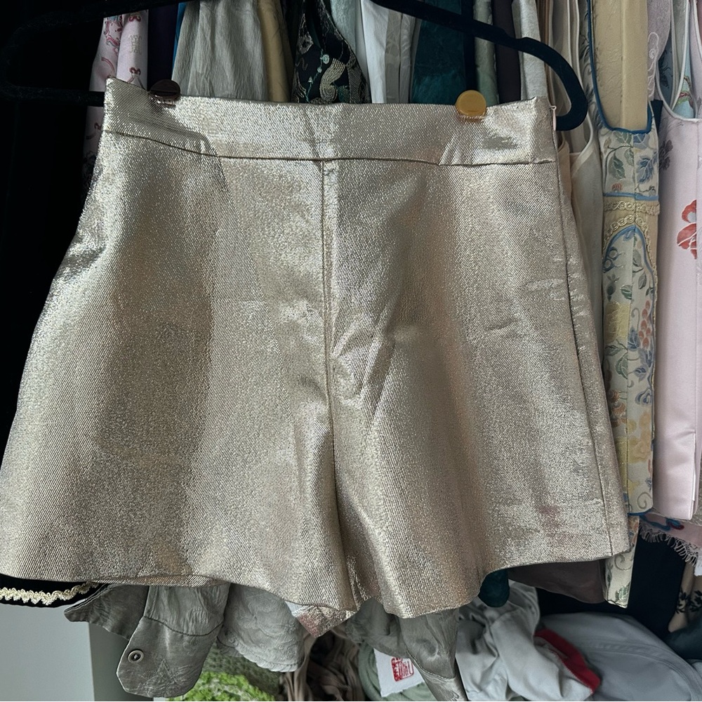 Moving Sale! Brand new Maje Gold Shorts size 36